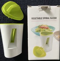 Gemüseschneider Spiralschneider - ideal für die Sommerküche!