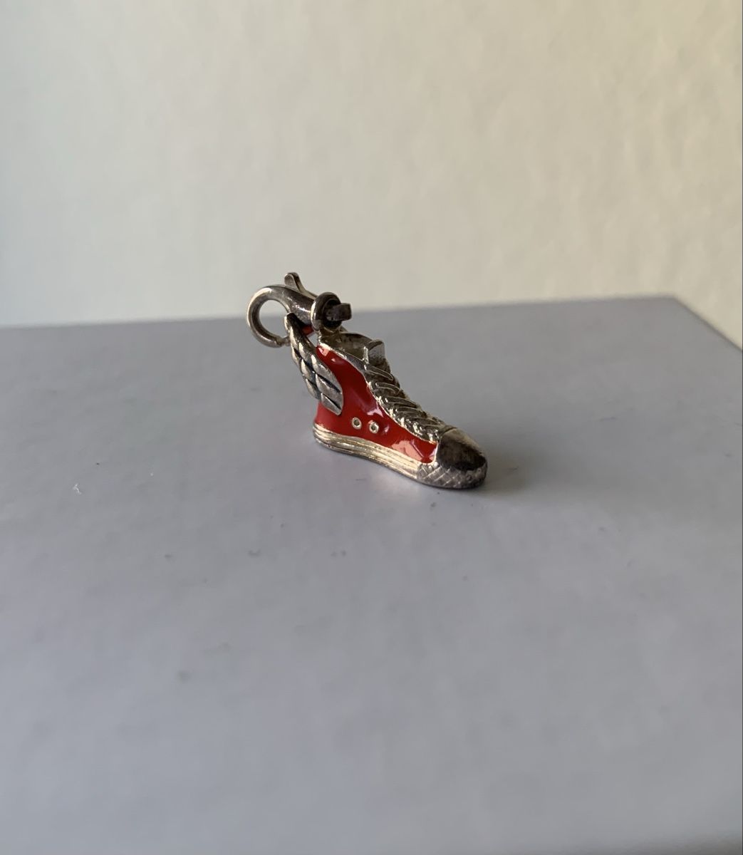 Thomas Sabo Ciondoli: Thomas Sabo Charm Converse Schuh – Usato da Baden venduto da Esmipesmi 1