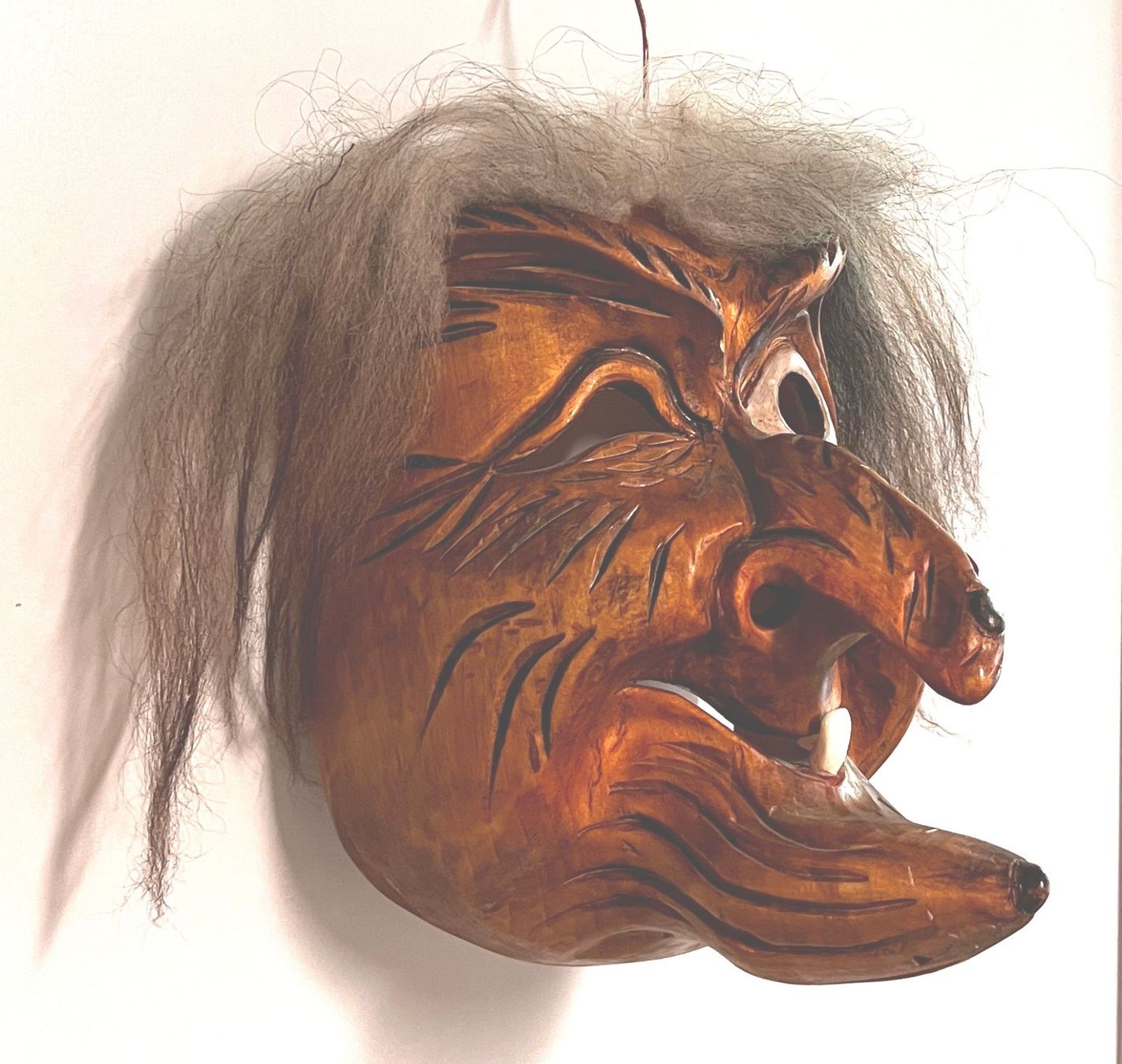 Maschere: Original Krienser Holz Tragmaske, Kriens – Usato da Obernau venduto da Wgnom 1