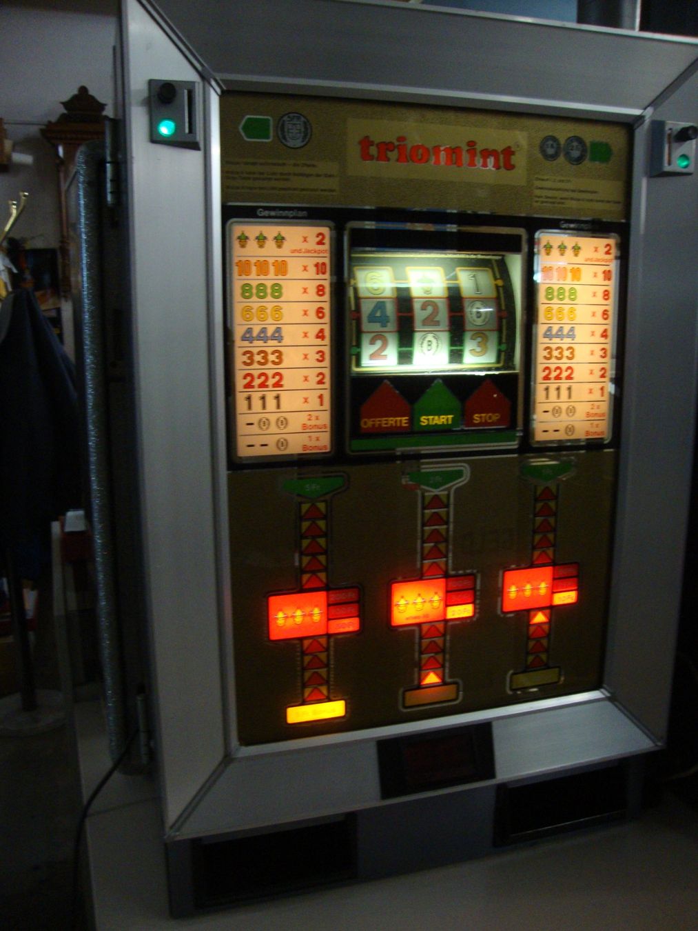 Slot Machine: Triomint – Usato da Mollis venduto da Seestern 2