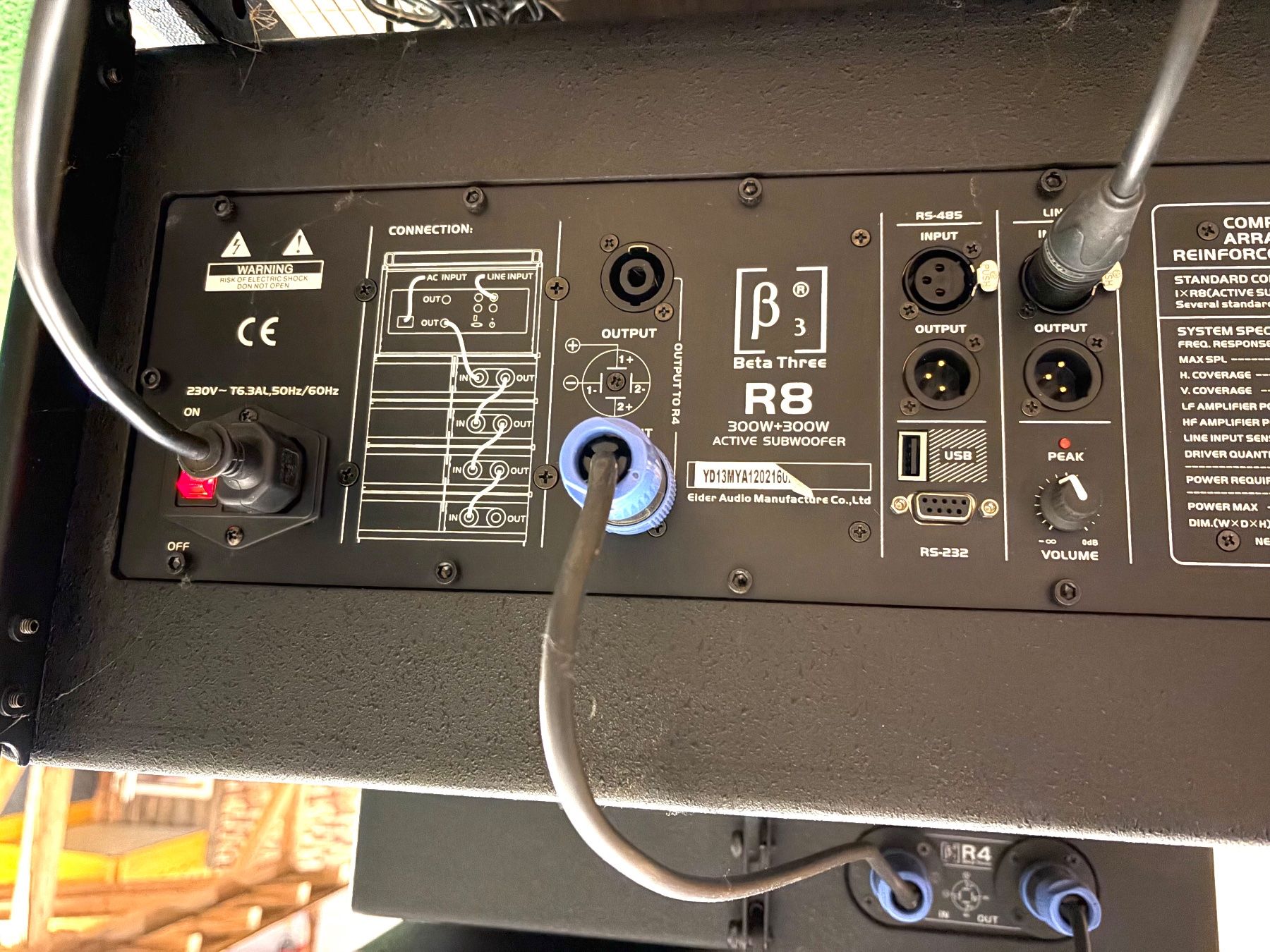 Casse acustiche: Kompaktes aktives Line-Array-System 600 Watt 2 x 8" + 4"... – Nuovo (secondo la descrizione) da Aesch LU venduto da Musicaudio 2