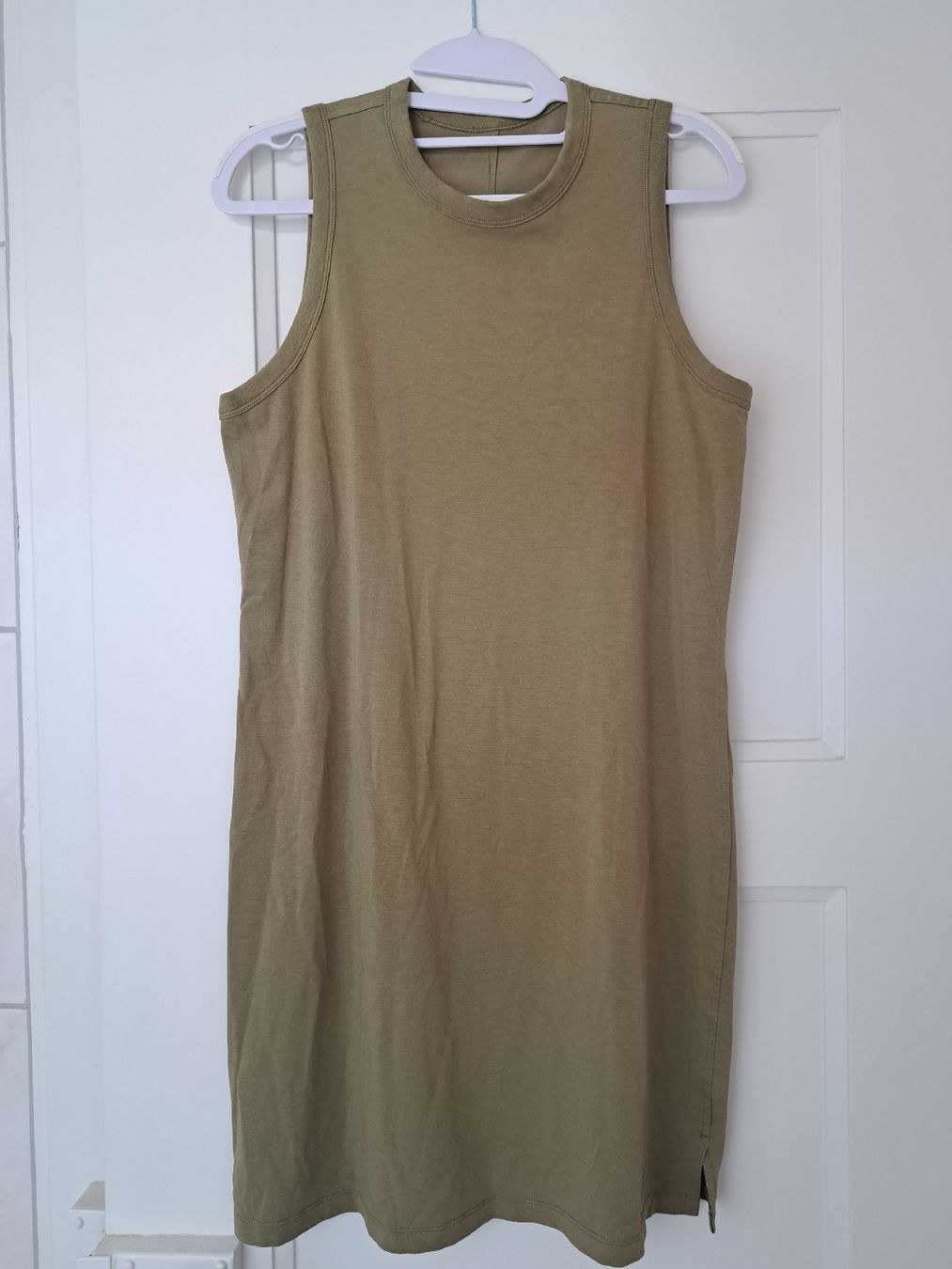 Robes: Lululemon Kleid – D'occasion à Thalwil par sternenstaub369