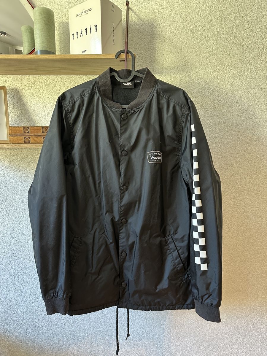 Vans Jacken: Vans Übergangsjacke Schwarz  – Gebraucht aus Cazis von sina12
