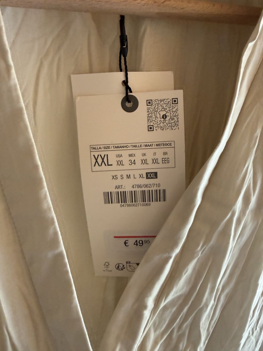 Zara Kleider: NWT Zara Kleid XXL – Neu und originalverpackt aus Basel von rara1989 1