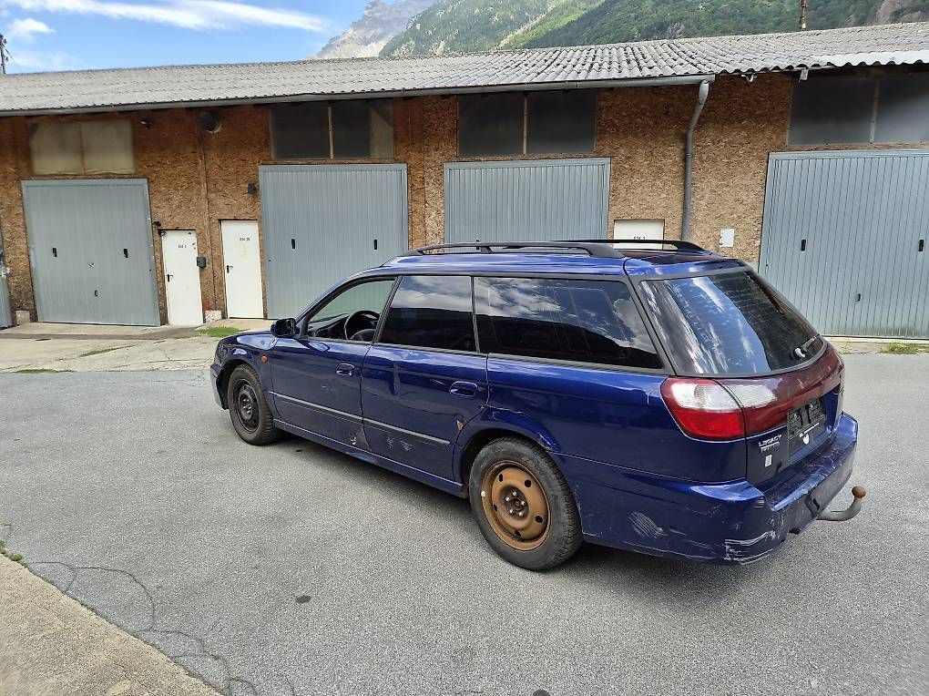 Automobili: Subaru Legacy 2.0l  – Usato da Dorénaz venduto da PureMecanique 3