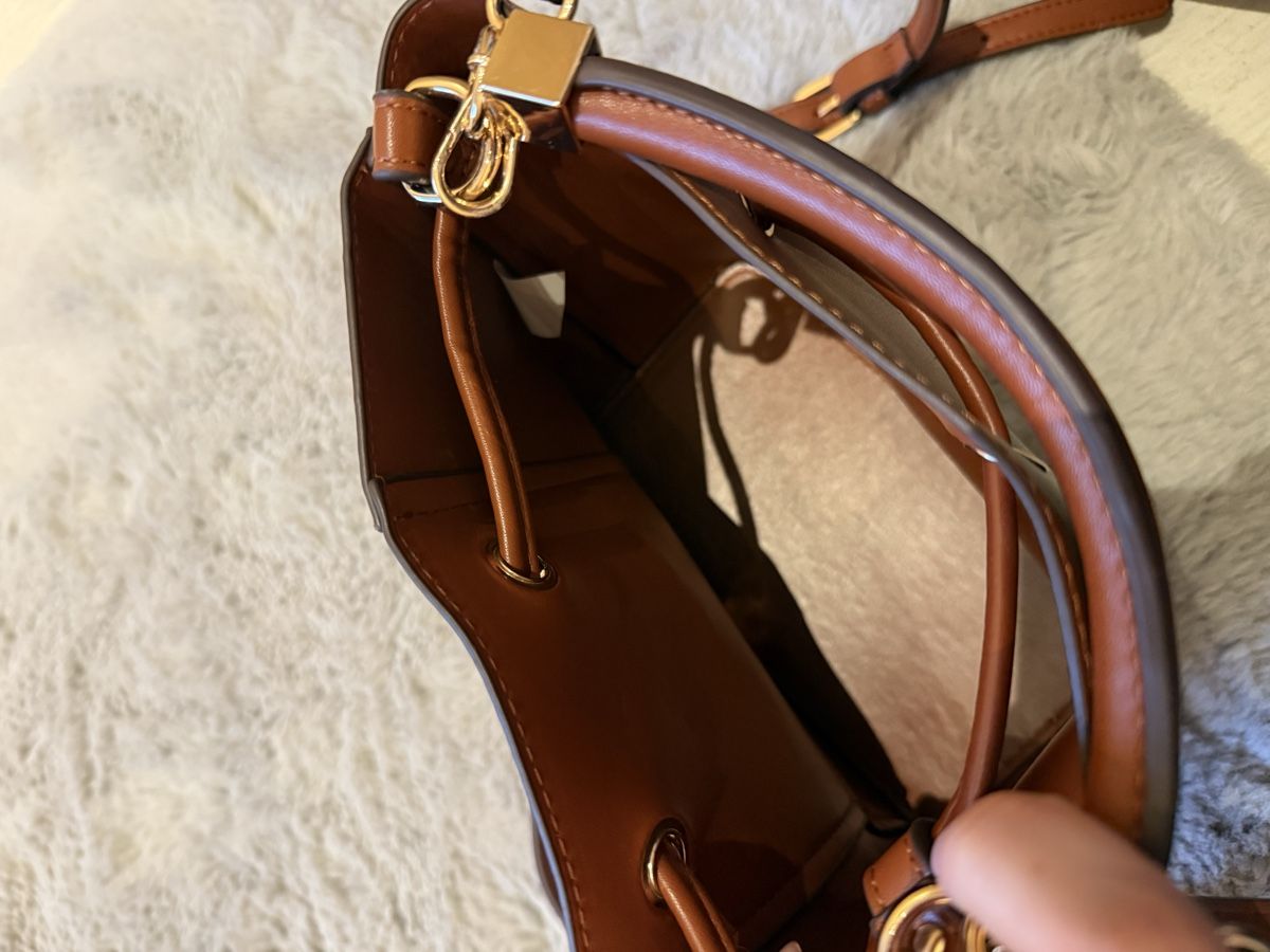 Borse da donna: Schicke Handtasche in Braun – Usato da Wohlen AG venduto da Coco_91 3