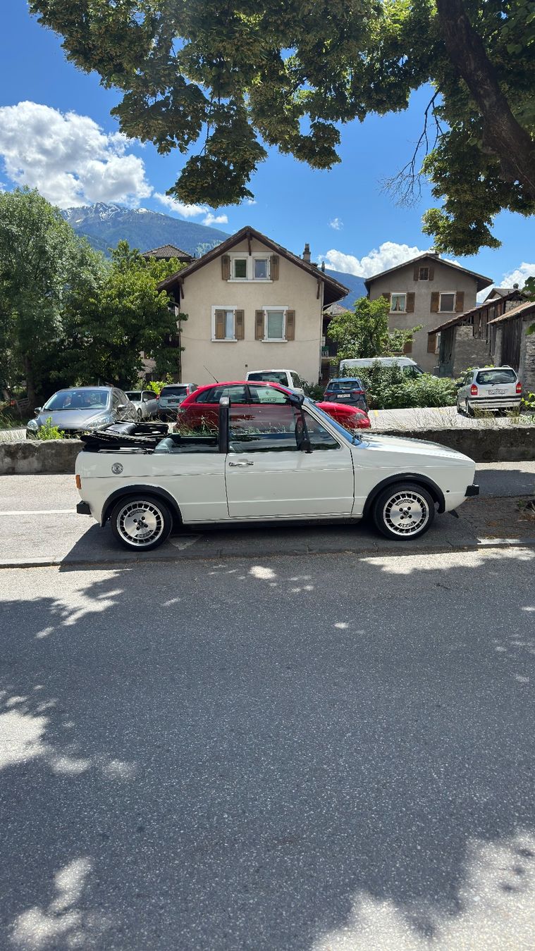 VW Automobili: Golf 1 GLI cabriolet 1.8 – Usato da Sierre venduto da jokr396 6
