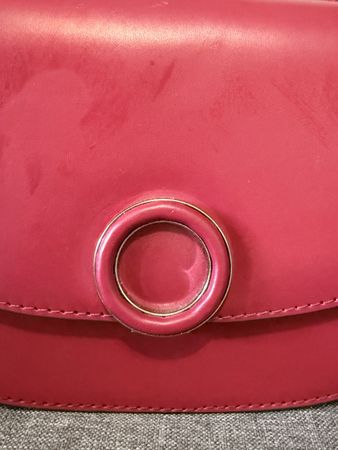 Sac bandoulière Francinel en cuir — Rose / Fuchsia