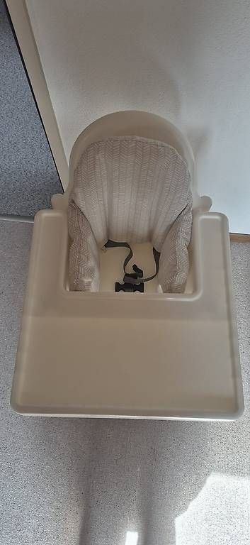 Ikea Hochstühle: Hochstuhl Ikea mit Polster – Gebraucht aus Wynau von Barb13 2