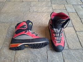 Chaussure randonnée / Wandernschuhe La Sportiva 42 1/2