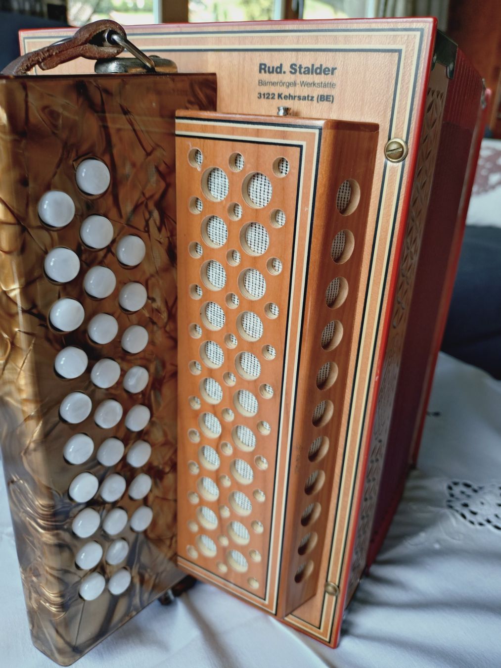 Instruments de musique: Schwyzerörgeli Stalder neuwertig – D'occasion à Steffisburg par peterboss2