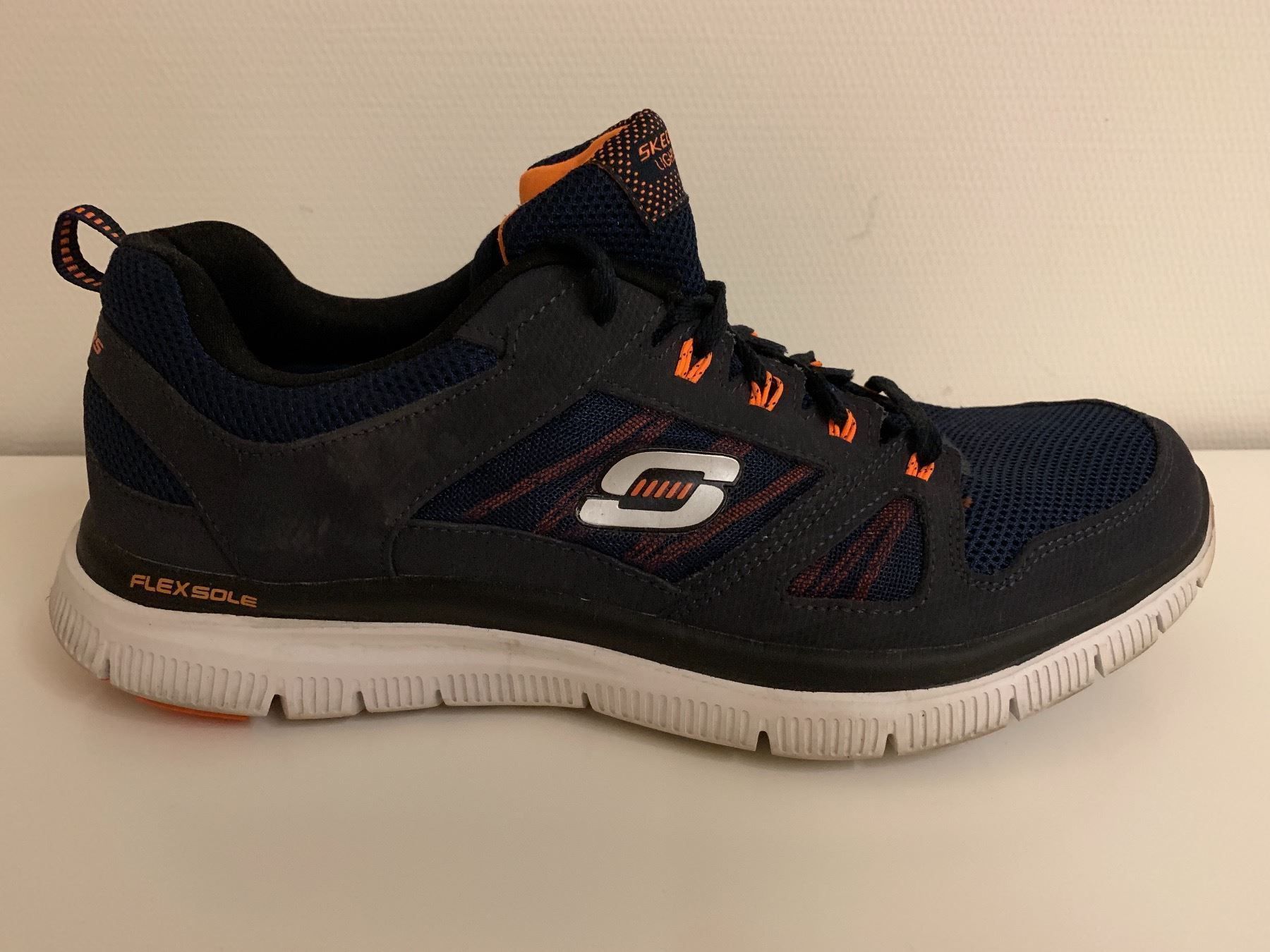 Skechers Scarpe da uomo: Turnschuhe SKECHERS – Usato da Zürich venduto da ThaliaL 3