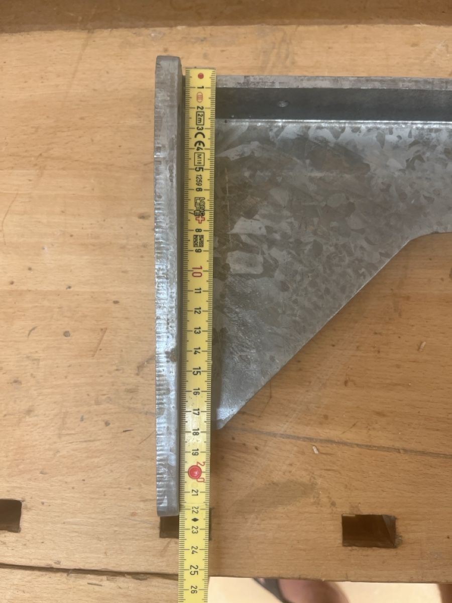 Scaffali: Winkelhalterung Metall verzinkt 80 cm – Usato da Altstätten SG venduto da bni_pf65 2