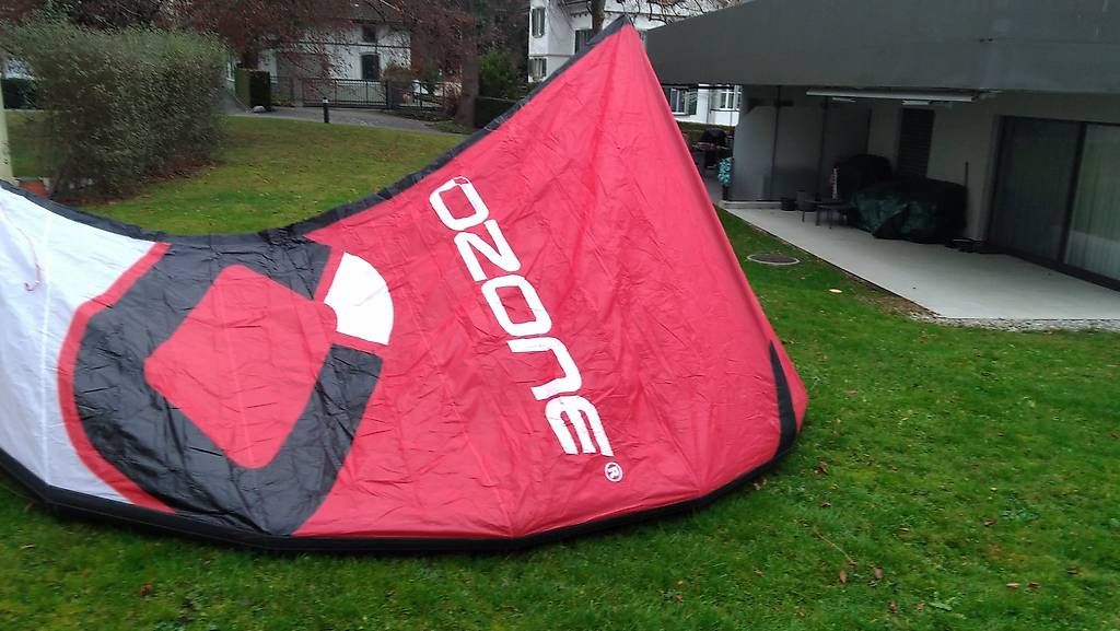 Vol libre: Ozone Alpha V1  14m  Leichtwind / Foil Maschine – D'occasion à Goldach par Felixxxx