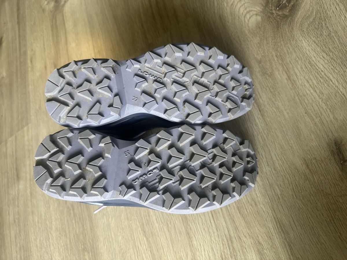 Lowa Scarpe per ragazze: Lowa Kid‘s Wanderschuhe 33 – Usato da Oberburg venduto da Serbus 4