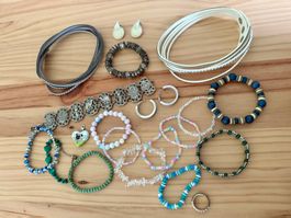 Lot Schmuck Konvolut Armbänder Ketten Ringe gemischt