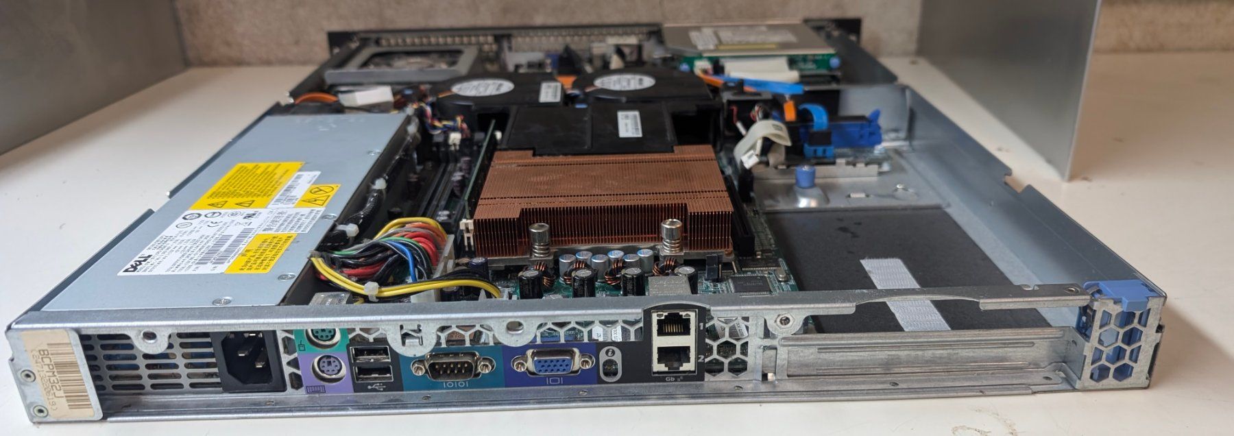 Dell Server: Dell PowerEdge 850 Server 2GB ECC startet ins BIOS – Usato da Zürich venduto da 1.Simon 9