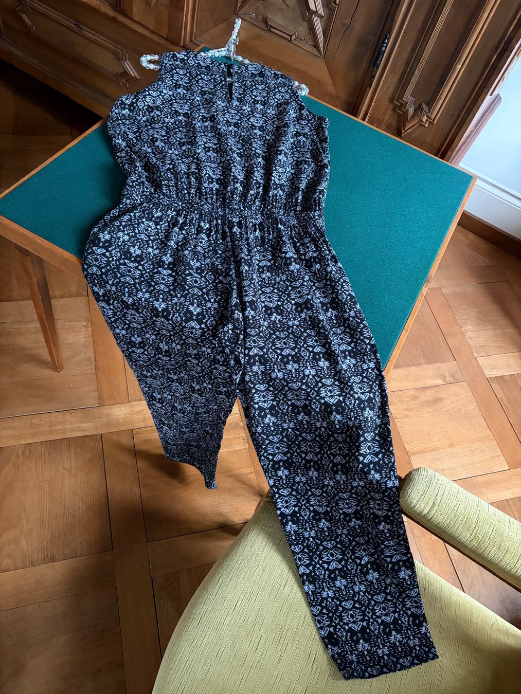 Tute: JUMPSUIT Schwarz-Weiß  Größe: 36 / 38 – Usato da Interlaken venduto da Bona55 9