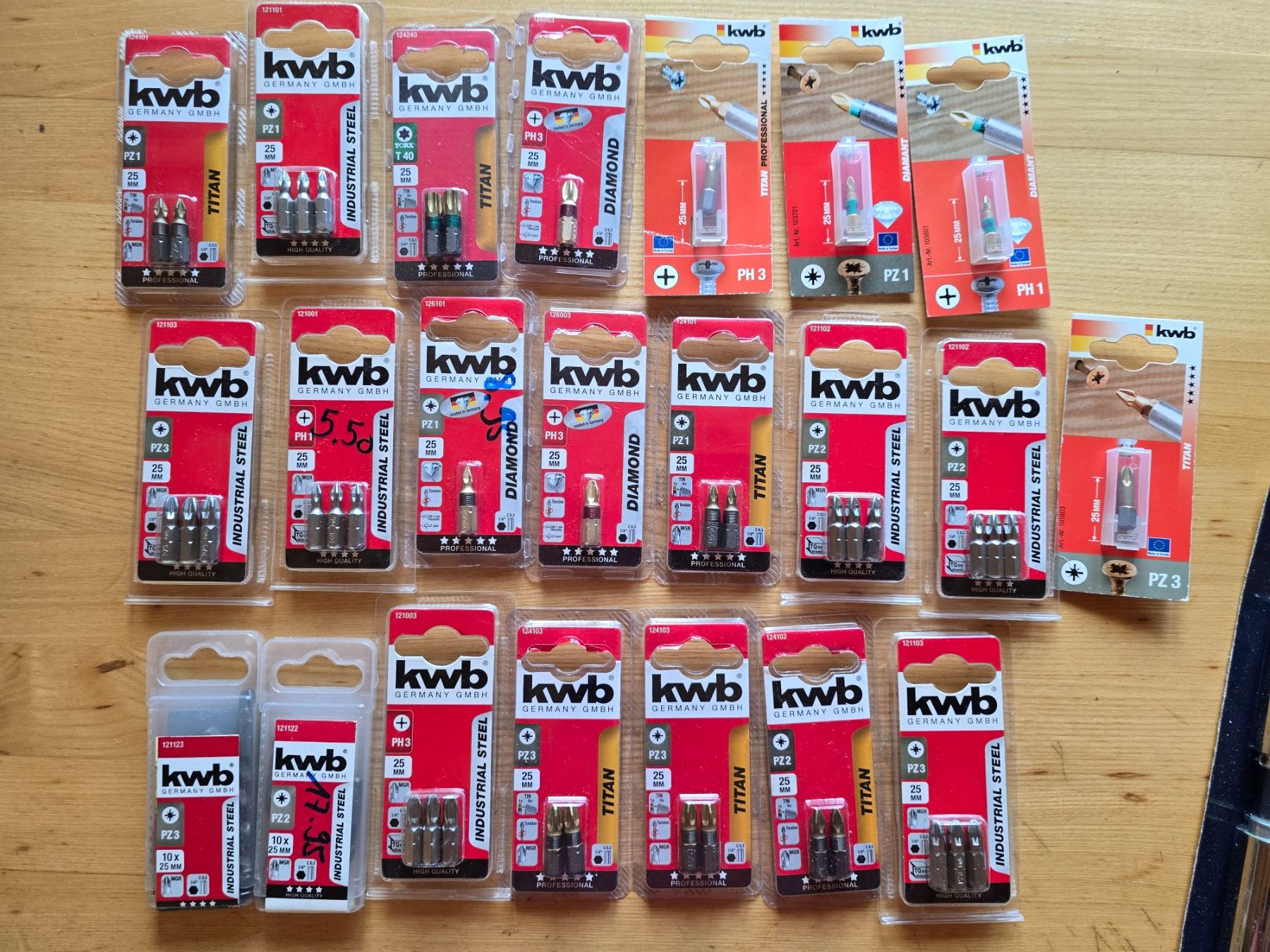 Tutti gli attrezzi: 58xkwb Kreuz Bits 2xt40 Torx Neu! – Nuovo e nell'imballaggio originale da triesenberg venduto da wisi369