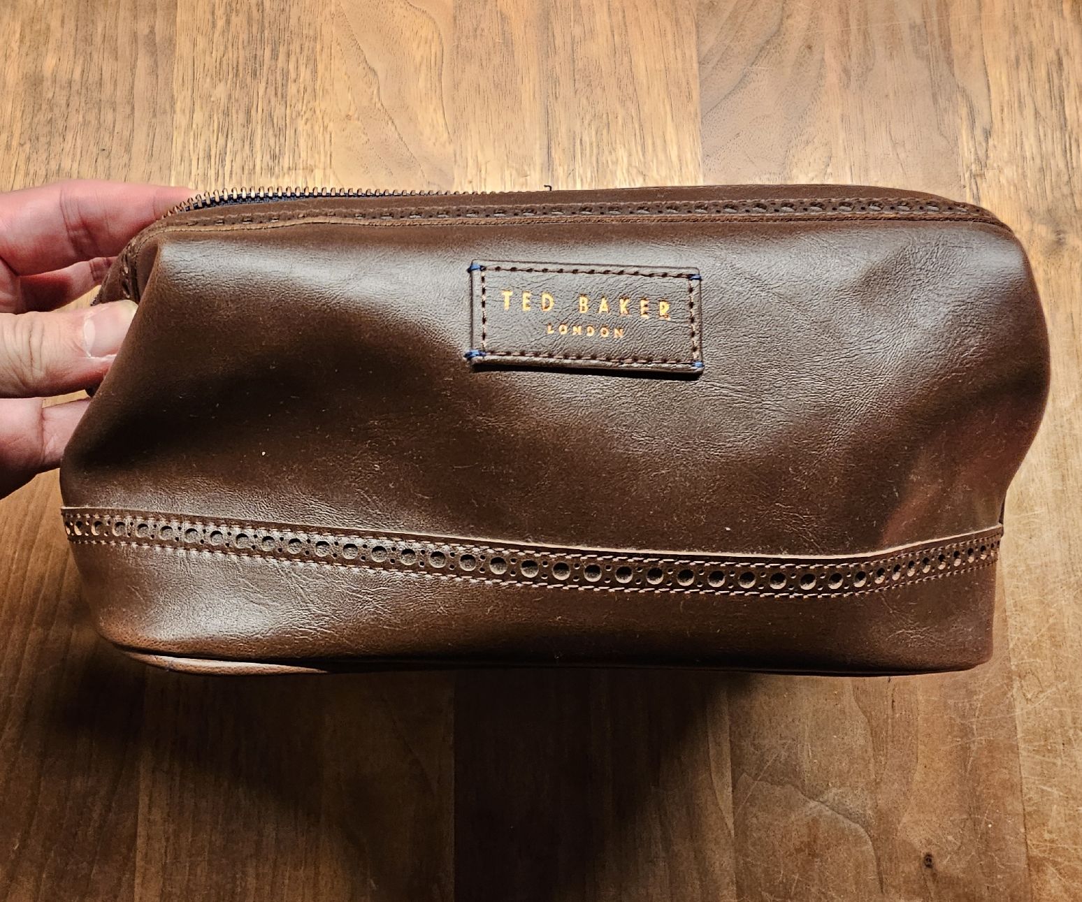 Altro in  Abbigliamento & Accessori: Ted Baker Schuhpolier Set – Nuovo e nell'imballaggio originale da Oberwil BL venduto da 007re 2