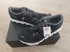 On Turnschuh Gr.42