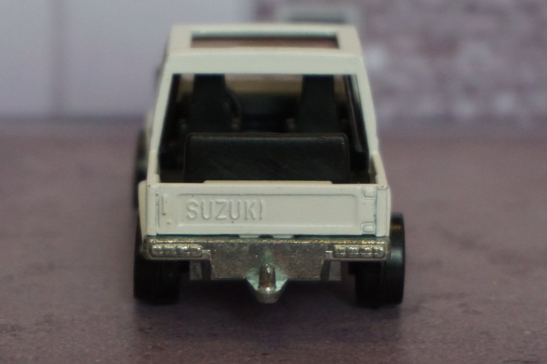 Siku Voitures modèles: Siku Suzuki SJ KULT RAR !!!!!!!!!!!!!!!!!!!! – D'occasion à Reiden par Doppeldecker69 2