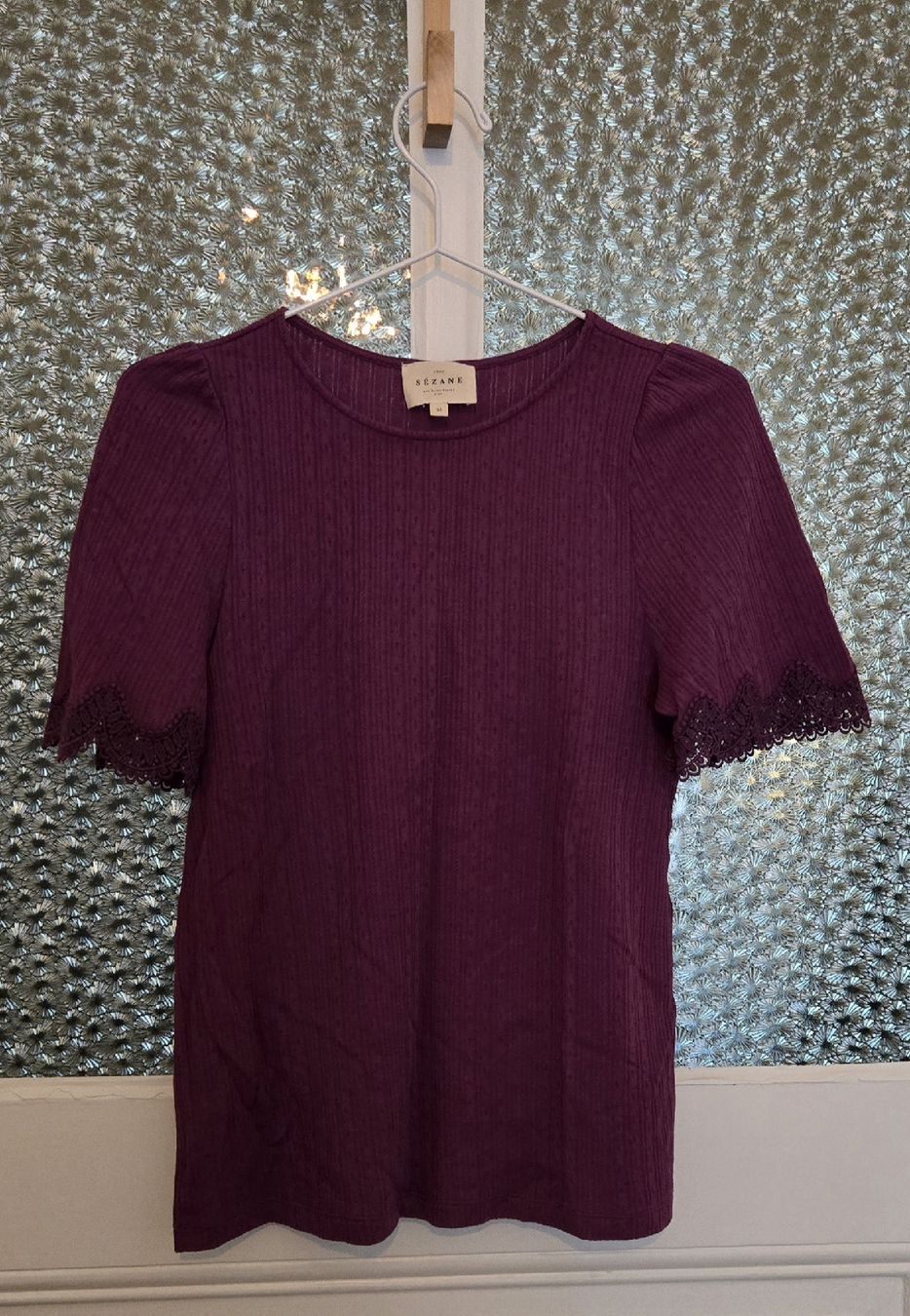 Sezane T-shirt: Sezane Shirt "Cléa" Violett Gr. M – Usato da Basel venduto da 056rm 4