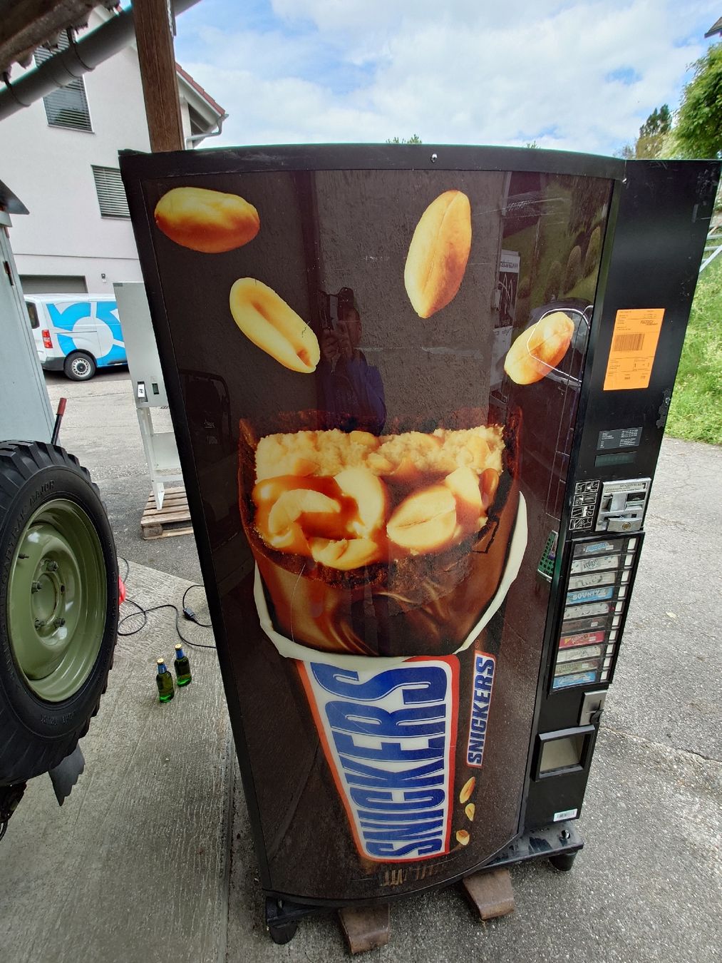 Altro per Gastronomia & Hotel: Snack Automat/ Süssigkeiten Automat – Usato da Hauenstein venduto da benin02