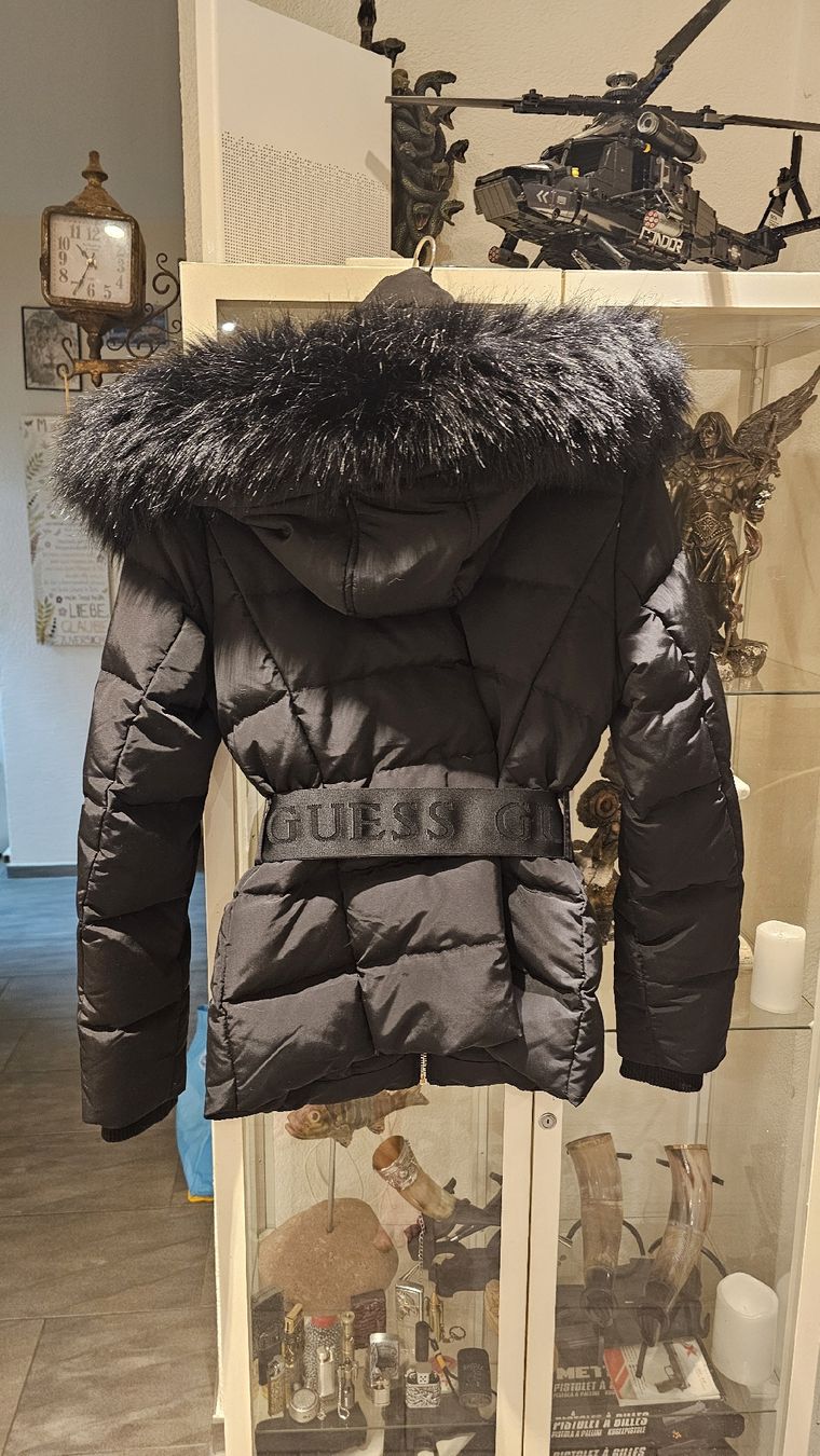 Guess Giacche: Wunderschöne NEUE GUESS DAMEN JACKE – Nuovo (secondo la descrizione) da Bad Zurzach venduto da sosa01 2