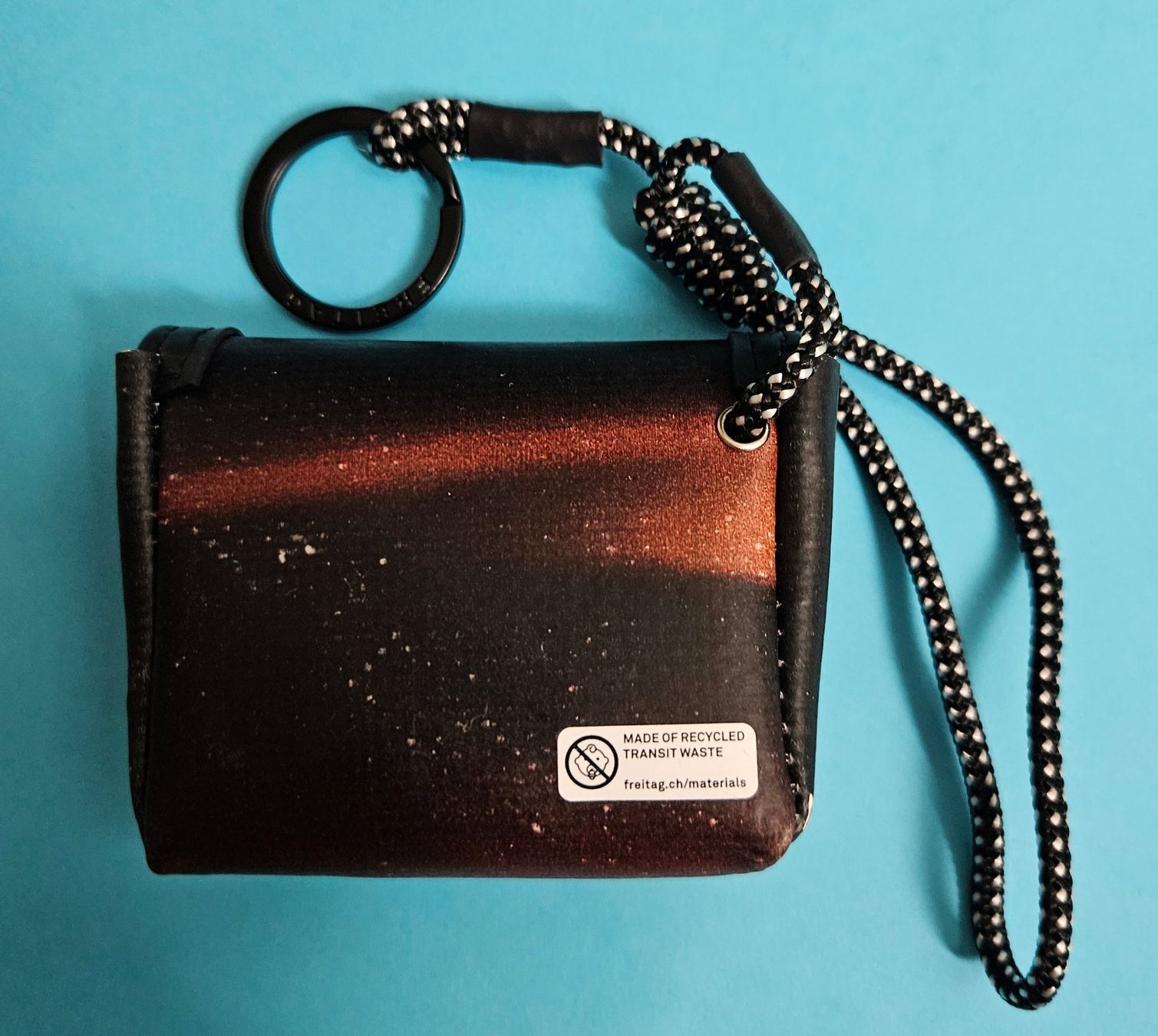 Freitag Taschen: Freitag F213 Mini Messenger Neuf – Neu (gemäss Beschreibung) aus Biel/Bienne von ypslilon 1