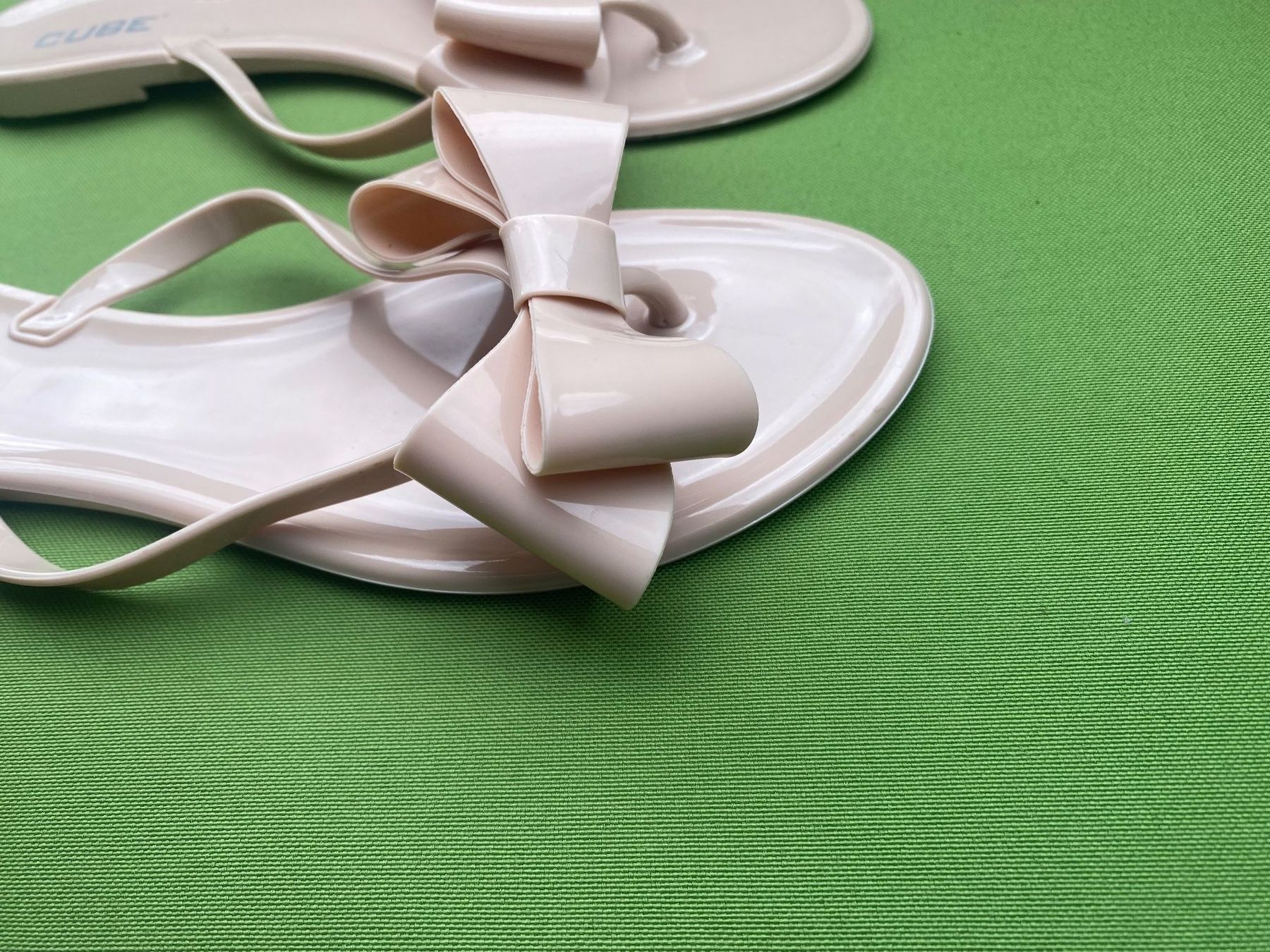 Cube Damenschuhe: SUMMERTIME - stilvolle/edle Flip-Flops, beige/crème, 38 – Neu (gemäss Beschreibung) aus Winkel von ferrari2022 2
