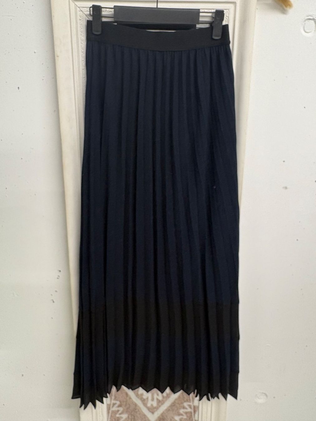 Morgan Röcke: Morgan Rock Plissee Maxirock 34 blau – Neu (gemäss Beschreibung) aus Regensdorf von secondchancefashion
