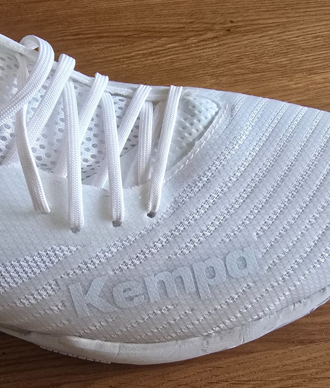 Scarpe da uomo: Neue Sneakers KEMPA Grösse 44 – Usato da HORN venduto da Beat2fast4you 1