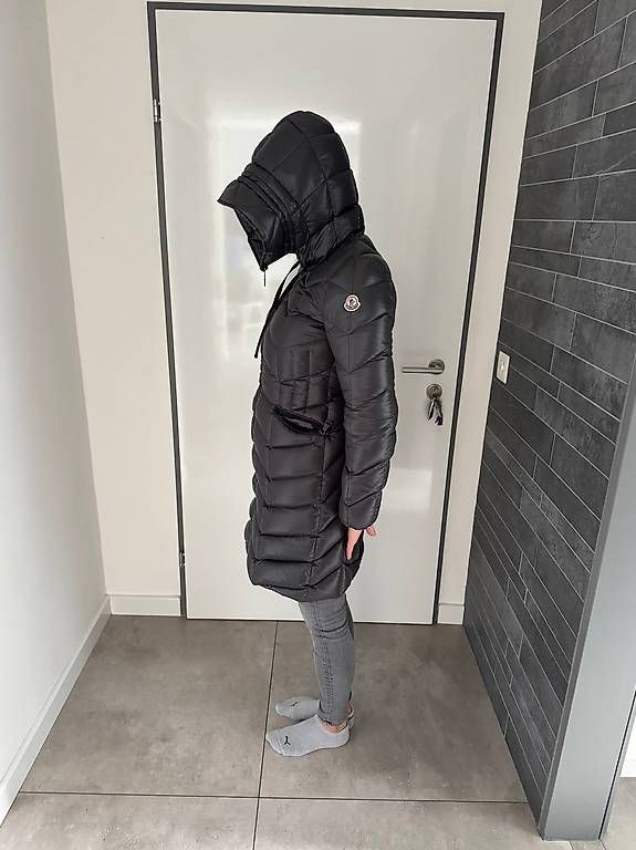Moncler Vestes: Moncler Damenjacke – D'occasion à Attinghausen par astonfreee3 2