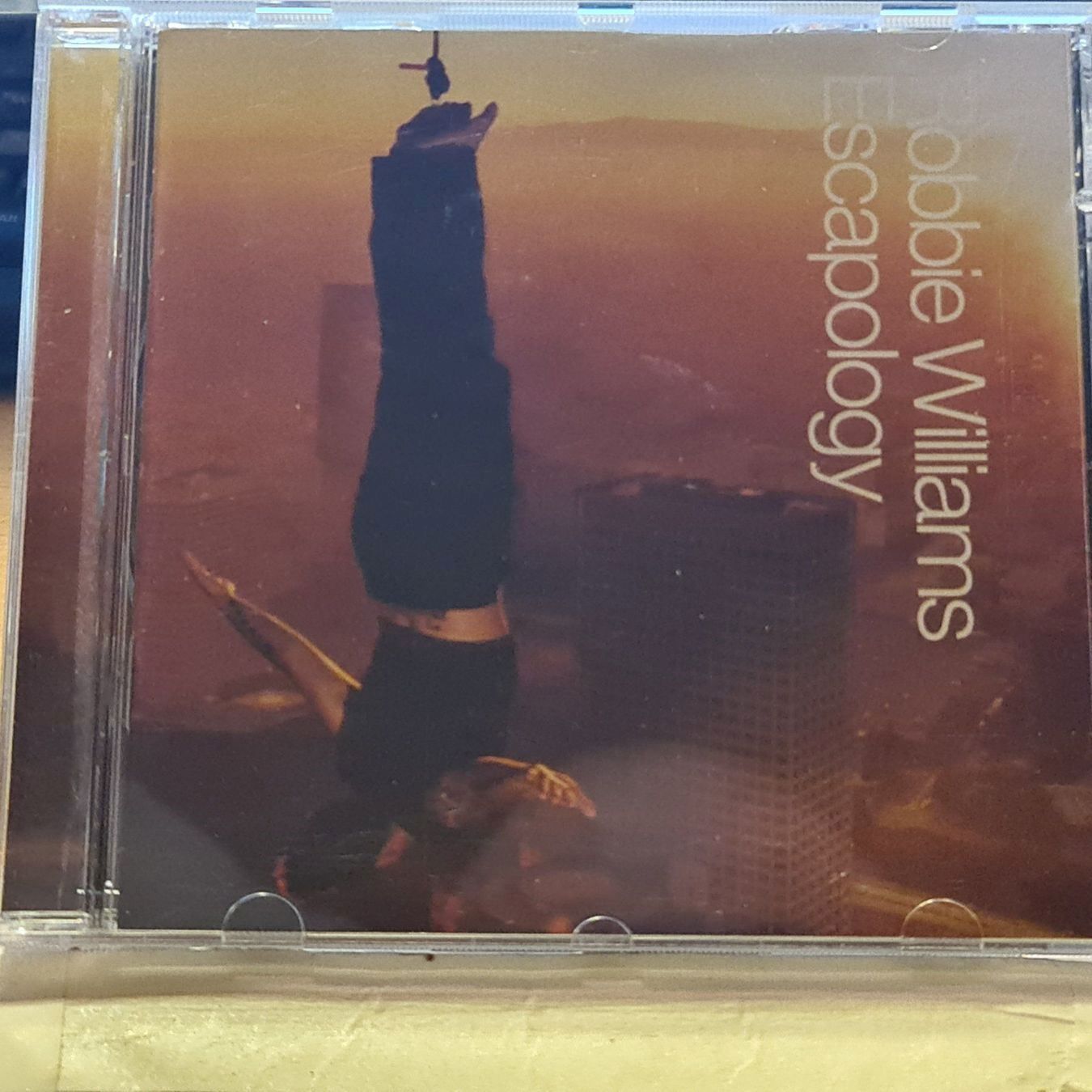 CD: Robbie Williams – Usato da Dintikon venduto da Vexi