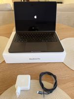 Neuwertiges MacBook Pro 14" M4 Chip, 16GB RAM, 512GB SSD