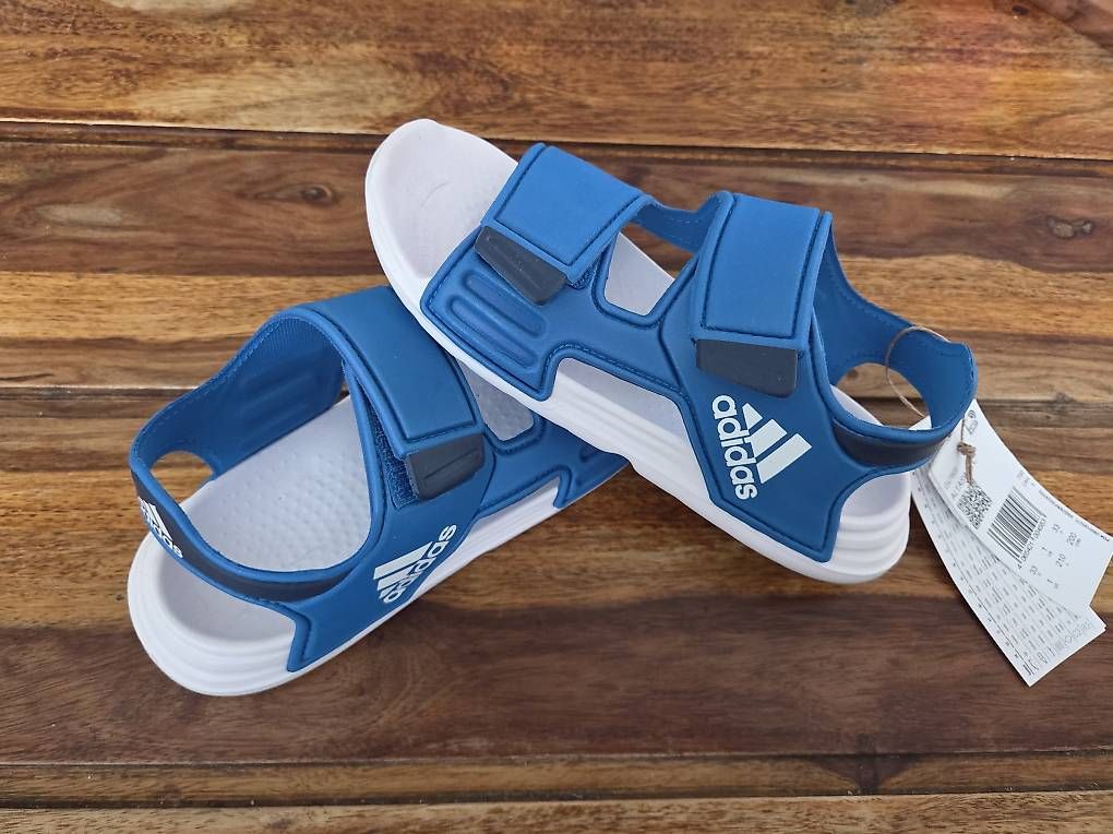 Scarpe per ragazzi: Sandalen Adidas Junge – Usato da Bülach venduto da Boubbleziss