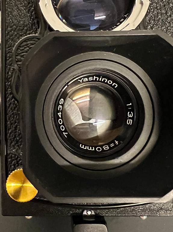 Fotocamera: Yashica Mat 24 G  – Usato da Zürich venduto da panda024 5