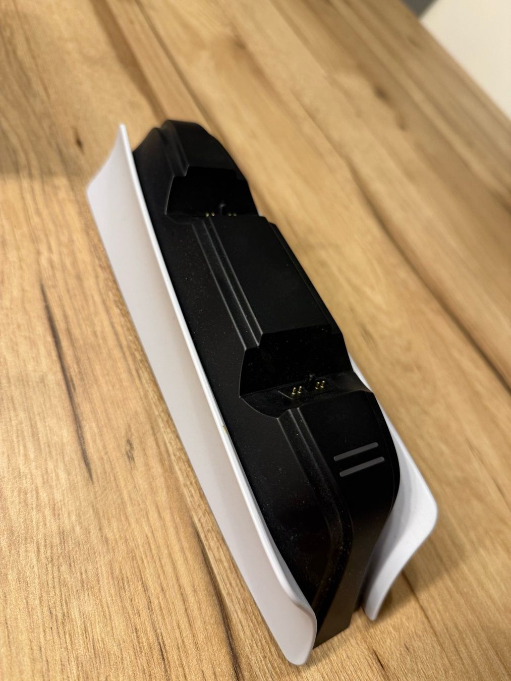 Sony Console: PS5 Disc Edition 825 GB + Controller + Ladestation & OVP – Usato da Dübendorf venduto da dav_5vph 5