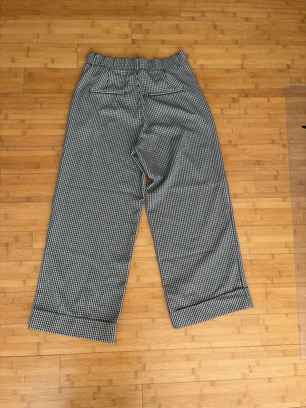 Zara Pantaloni: Zara Hose mit Karomuster, Grösse M – Usato da Meilen venduto da ari_yj75 1
