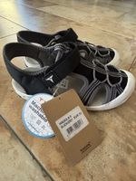 New Boys Sandals EU 33