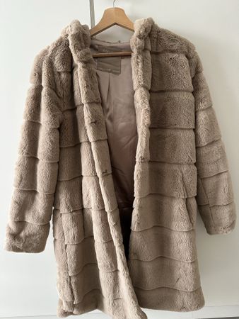 Amisu Übergangsjacke dünn Grösse 36