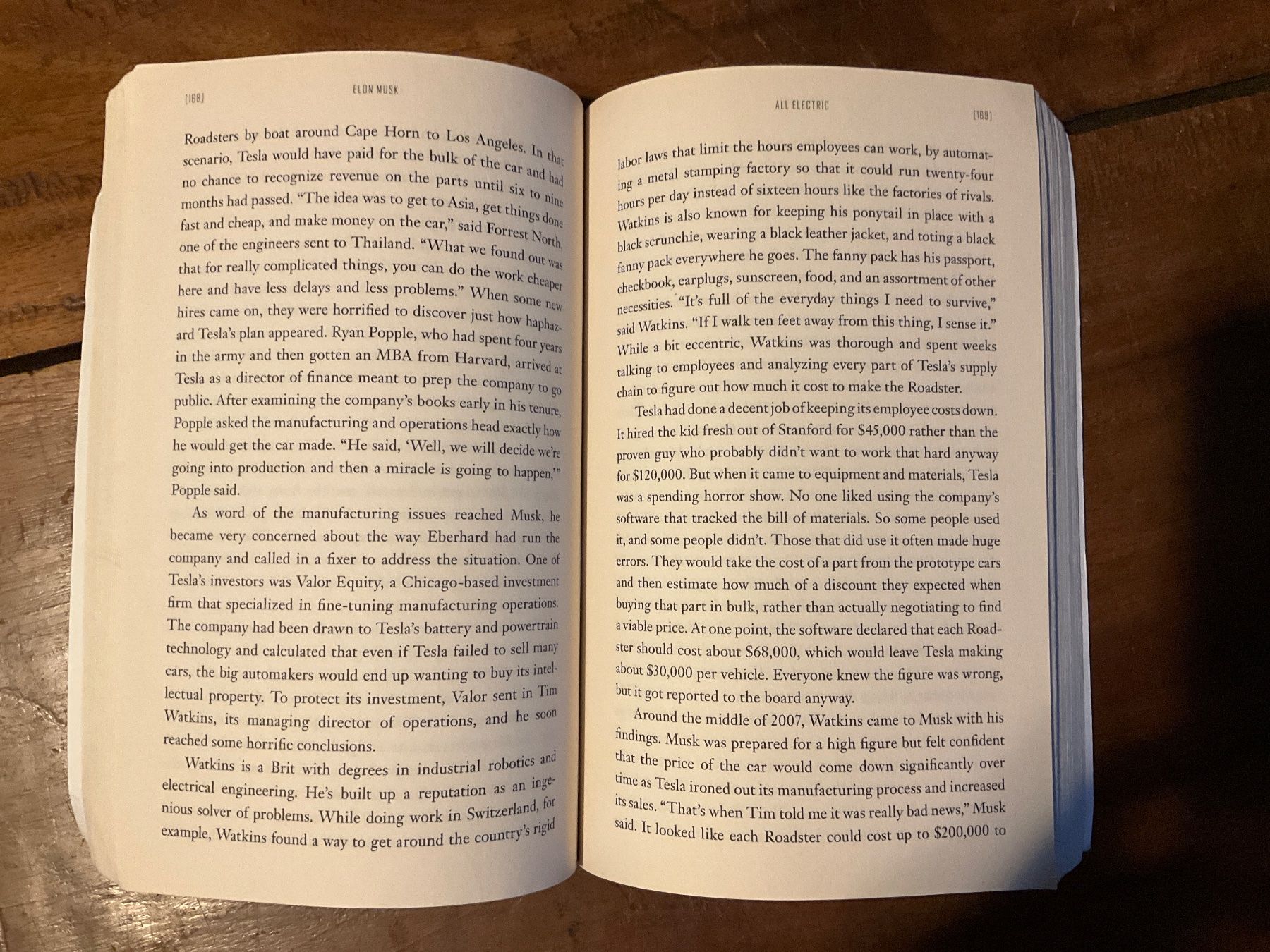 Libri: Elon Musk: Tesla, SpaceX - – Usato da Avenches venduto da Lactobacille 1