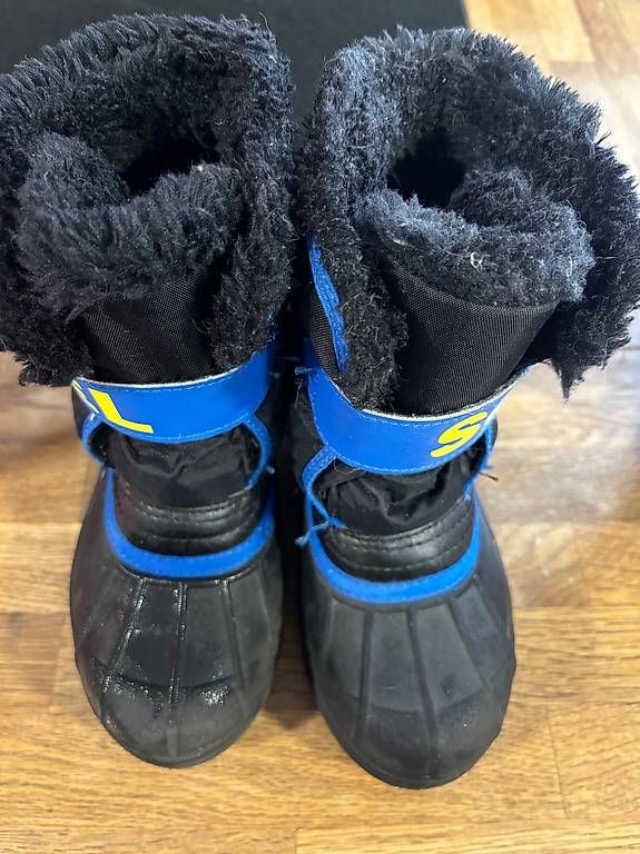 Schuhe für Jungen: Bottes Sorel taille 30 – Gebraucht aus Saxon von Sebdem