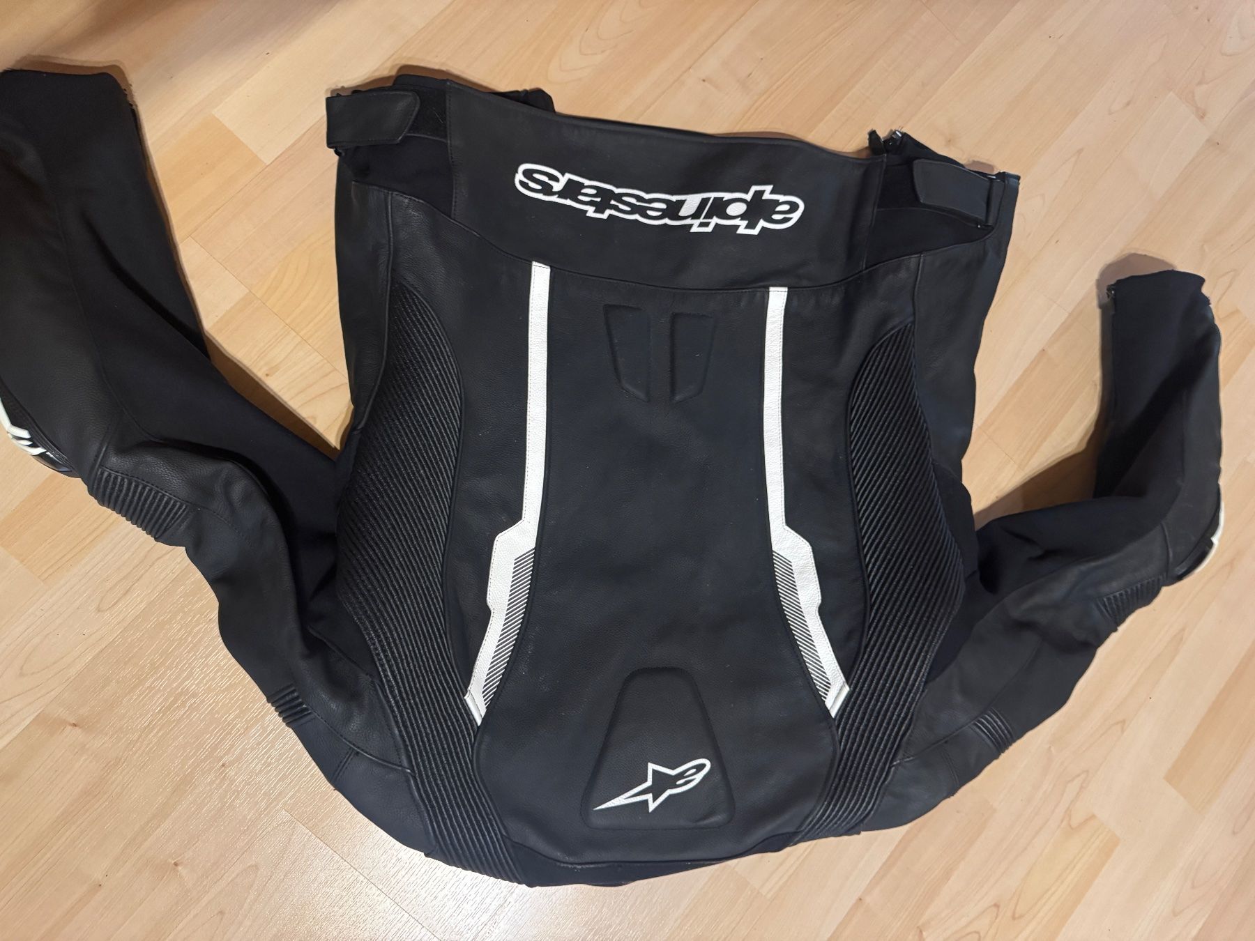 Jacken: Motorrad-Lederjacke Alpinestar – Gebraucht aus Düdingen von lukas-gerber 1