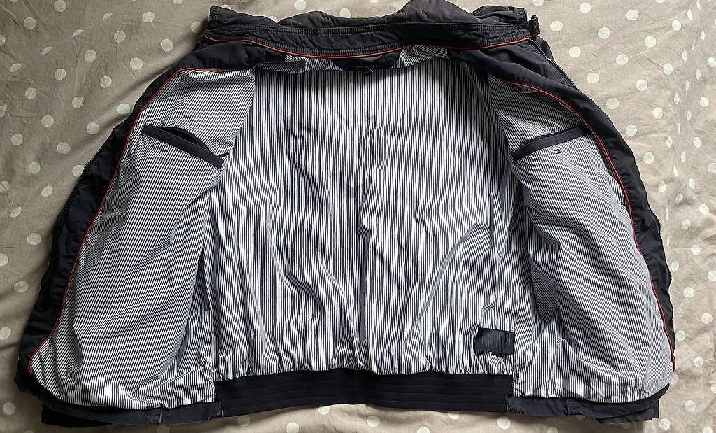 Giacche: Tommy Hilfiger Jacke – Usato da Evilard venduto da emi_7pd2 2