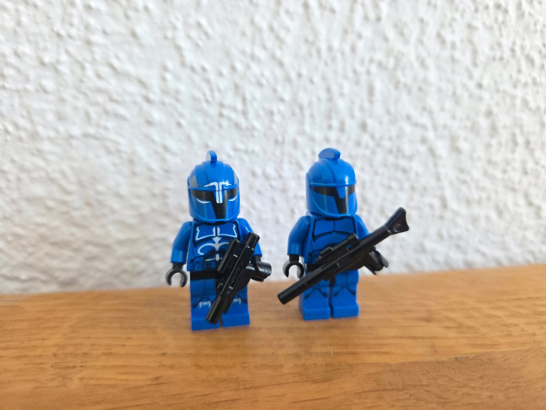 Lego Kit di costruzioni: Lego Star Wars Senate Trooper Commando und Captain – Usato da Aarburg venduto da DoubleT