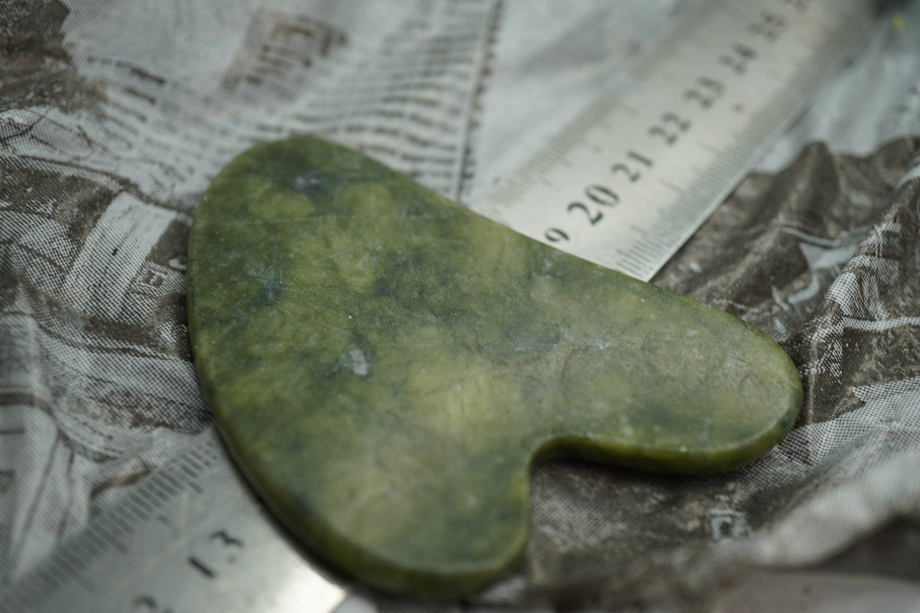 Minerali & Pietre curative: Gua Sha Massage-Stein  Nephrit Jade     ab 1.- – Nuovo e nell'imballaggio originale da Eschenbach SG venduto da topstone 4