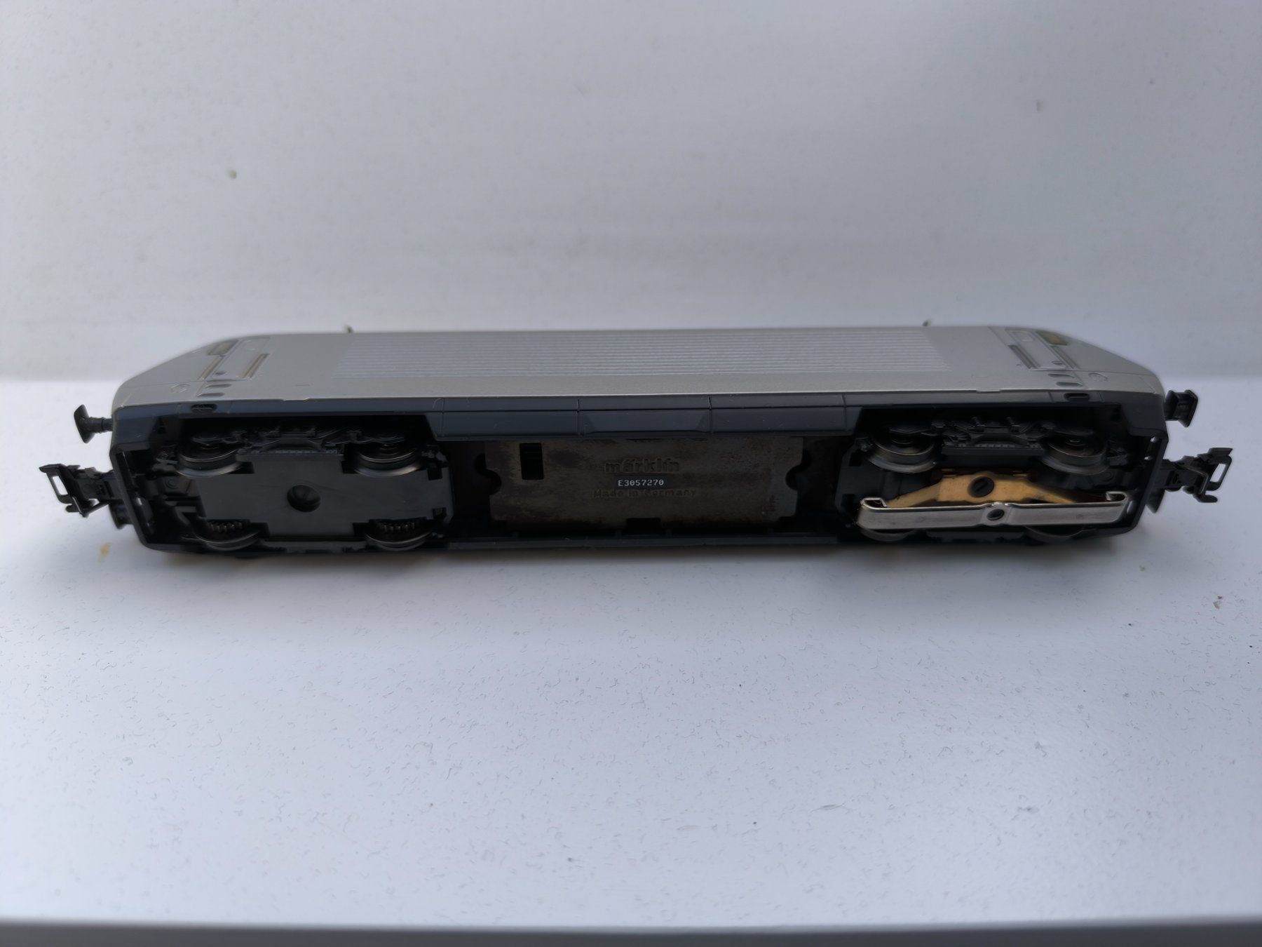 Märklin Modellini di ferrovie: Märklin HO 3461 Re 460 Silbern – Usato da Laupen ZH venduto da midila1 2