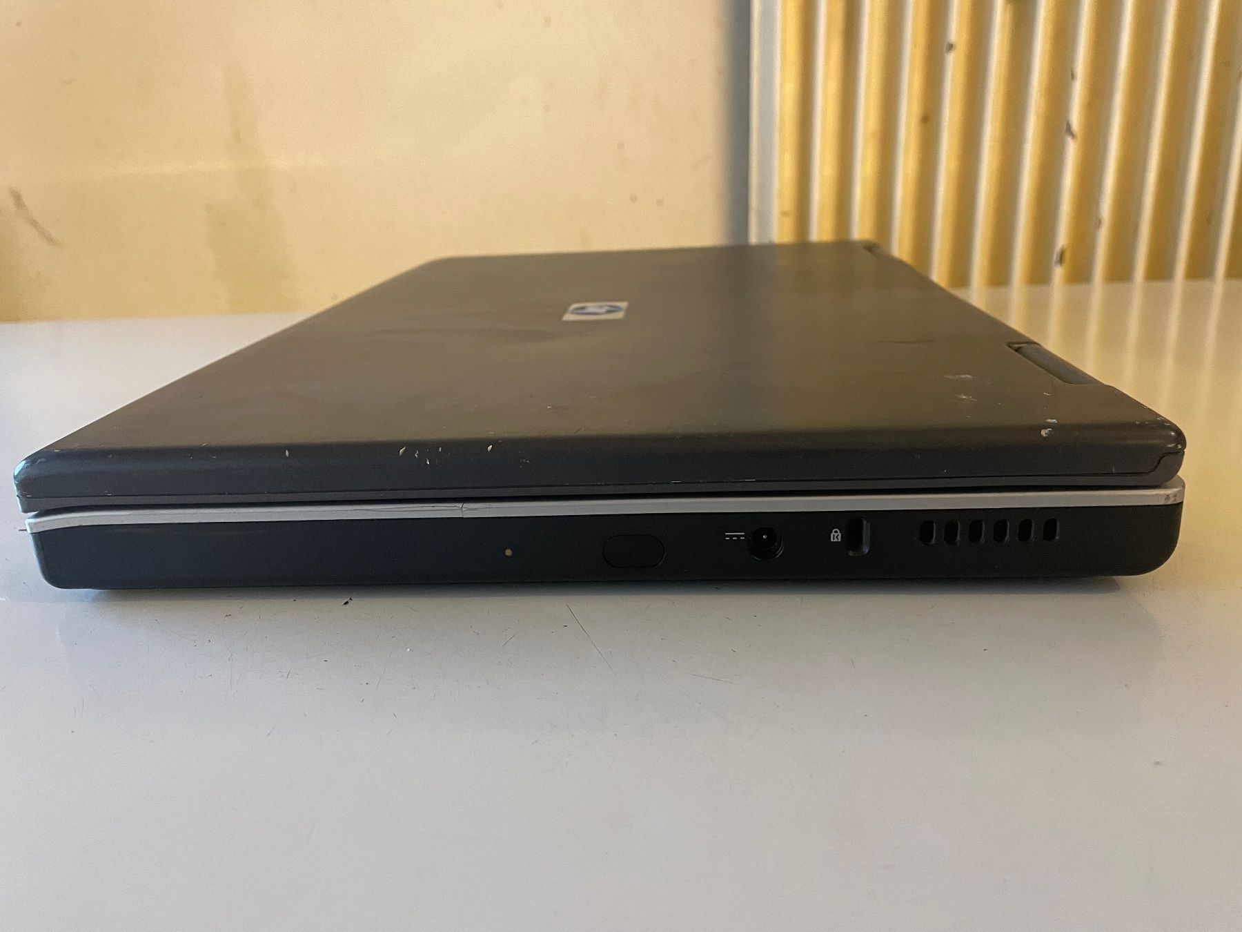 Compaq Notebooks: Portable hp compaq   nx7010 défectueux – Defekt aus moudon von faucheur2 4